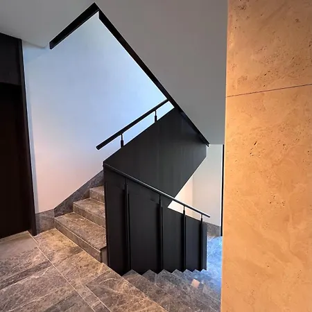 Διαμέρισμα Loft Mlyny Mogilska, 3 Min Do Tauron Arena