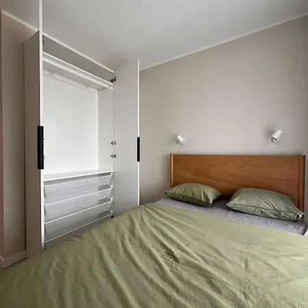 Διαμέρισμα Loft Mlyny Mogilska, 3 Min Do Tauron Arena Krasków